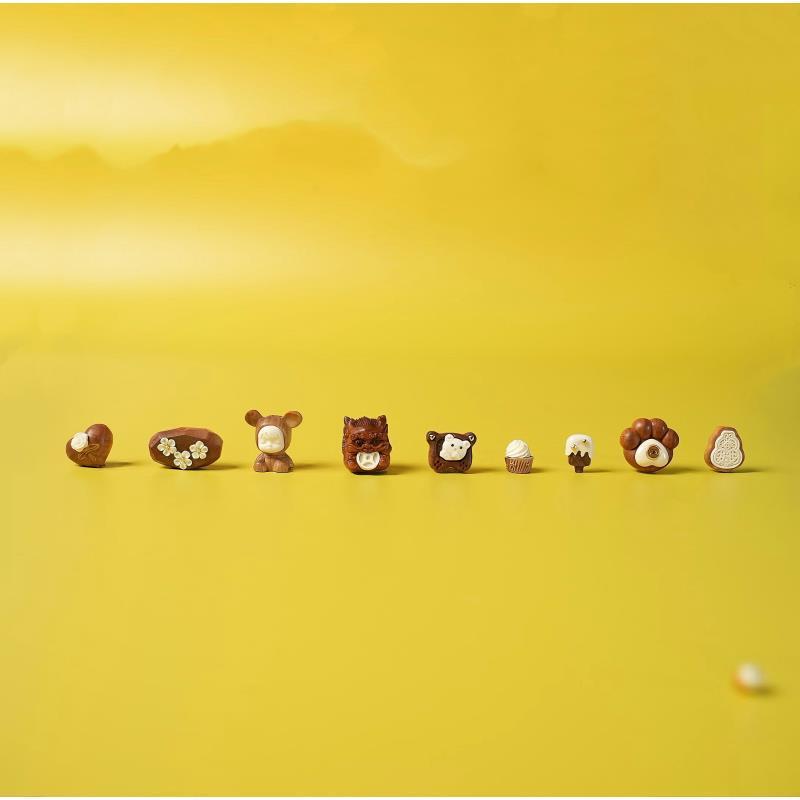 Mysore Sandalwood Inlaid Exquisite Chinese Ice Cream Lion & Bear Accessories