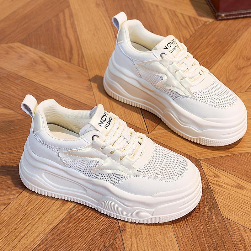 

Маленькие белые туфли женские 2025 лето новые кожаные на толстой подошве с внутренней платформой универсальные повседневные туфли сетчатые дышащие и удобные женские ш 34 белый