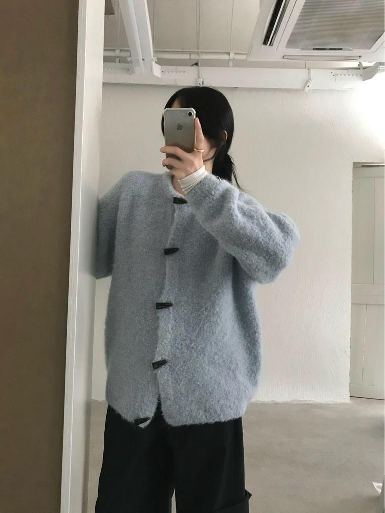 Japanese Style Soft Lamb Toggle Sweater - Women's Thickened, Cute, Comfortable Coat for Autumn 2025, White.