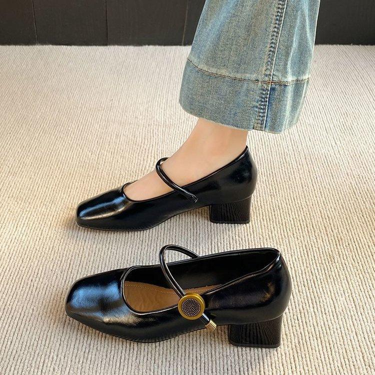 Niche belt buckle square head Mary Jane shoes spring new French retro single shoes high heels