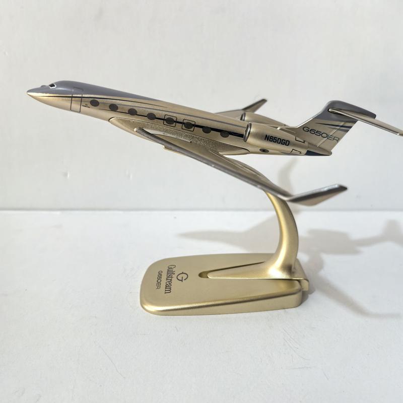 JASON TUTU Azerbaijan Airlines Gulfstream G650 Aircraft Diecast 1/200 Scale Planes Airplane Model Plane Model Gift