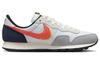 Nike Air Pegasus 83 Poussière Photon Vert Fantôme Orange FB1850-031