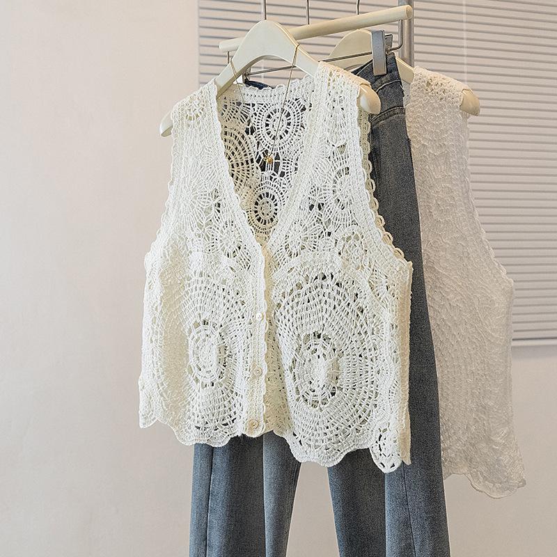 Elegant Plus Size Women's Floral Crochet T-Shirt and Vest Set - Korean Design