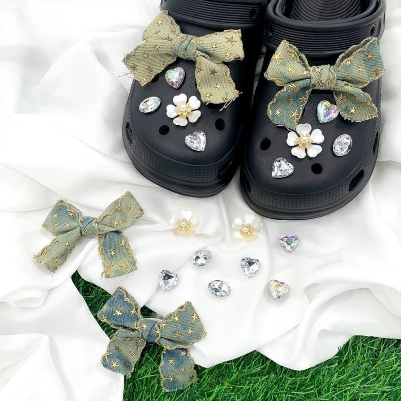 10PCS Fashion Shoe Charms Set Accessories Hole Shoe Buckle Bow Diamond White Flower DIY Shoes Decorations Kids Woman Girls Gift