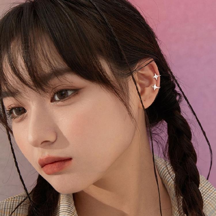 Chic Star Ear Gripper Ear Bone Cuff Unique No Piercing Ear Clip for Fashionistas