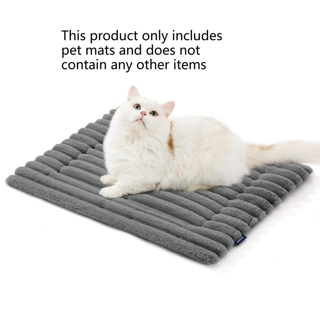 Creative Cat and Dog Universal Breathable Comfortable Soft Pet Mat Four Seasons Small Rabbit Hair Anti Slip Pet Mat Pet Supplies