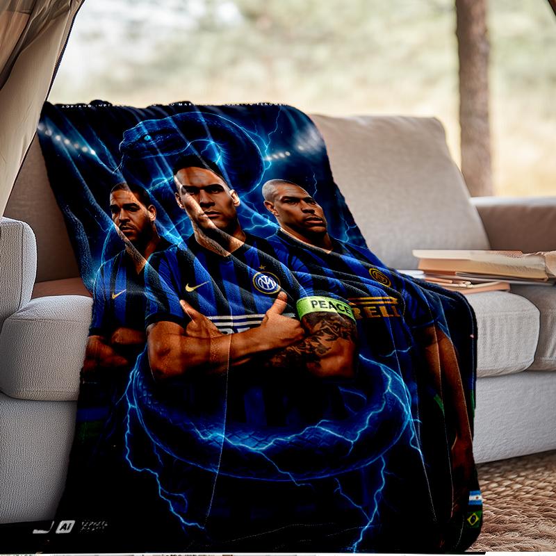 Inter Milan Star Lautaro Blanket Lightweight Ideal Bedding Blanket Perfect for Travel, Camping, Living Rooms, Offices, Sofas, Fan Christmas gift