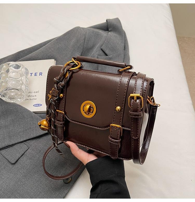 Niche High-end Design Handbag Bag Women's Versatile Trend Small Square Bag Retro Shoulder Messenger Bag