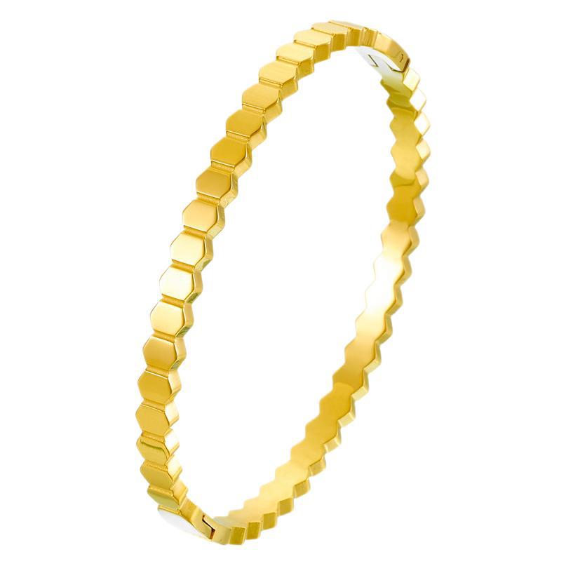 2026 Diamond-encrusted Rhombus Niche Design Bracelet for Women, Light Luxury, Simple and High-end Ins Wind Bracelet