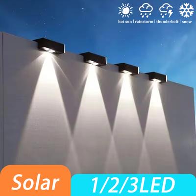 Güneş Duvar Lambası Açık Su Geçirmez Güneş Enerjili Işık Yukarı ve Aşağı Ev Bahçe Bahçe Dekorasyonu Dış Güneş Işıklarını Aydınlatır