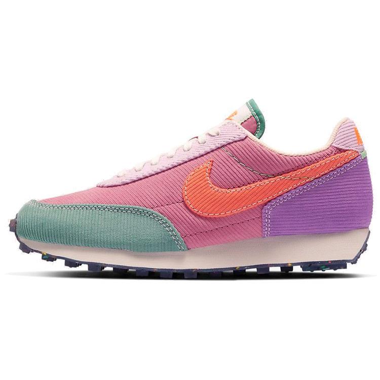 

Nike Вельветовий жіночий Daybreak Desert Berry DA1471-683 36.5