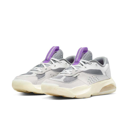 Air Jordan Wmns Jordan Air 200E Дымчато-серый Дикая ягода DH7381-110 35.5