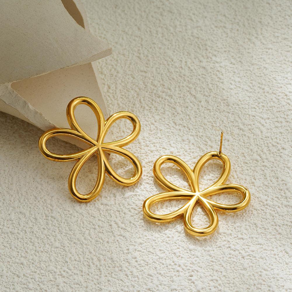Fashion Hollow Metal Big Flower Stainless Steel Stud Earrings for Women Statement Gold Plated Earring Trendy Jewelry Party Gift