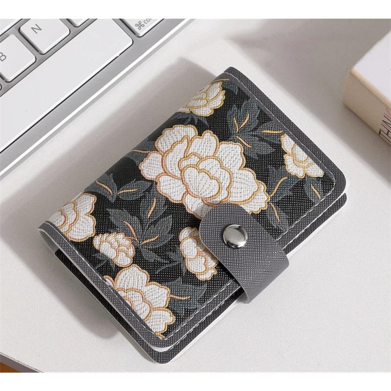 Porte-cartes floral vintage pour femmes Multi-emplacements Portefeuille pour cartes bancaires Imperméable Cuir PU Petite pochette pour cartes de crédit