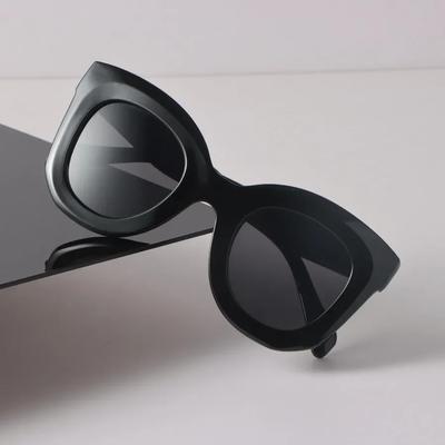 Luxury Sunglasses Women Men Cat Eye Brand Designer Big Frame Black Sun Glasses Trendy Eyewear Unisex Sexy Cool