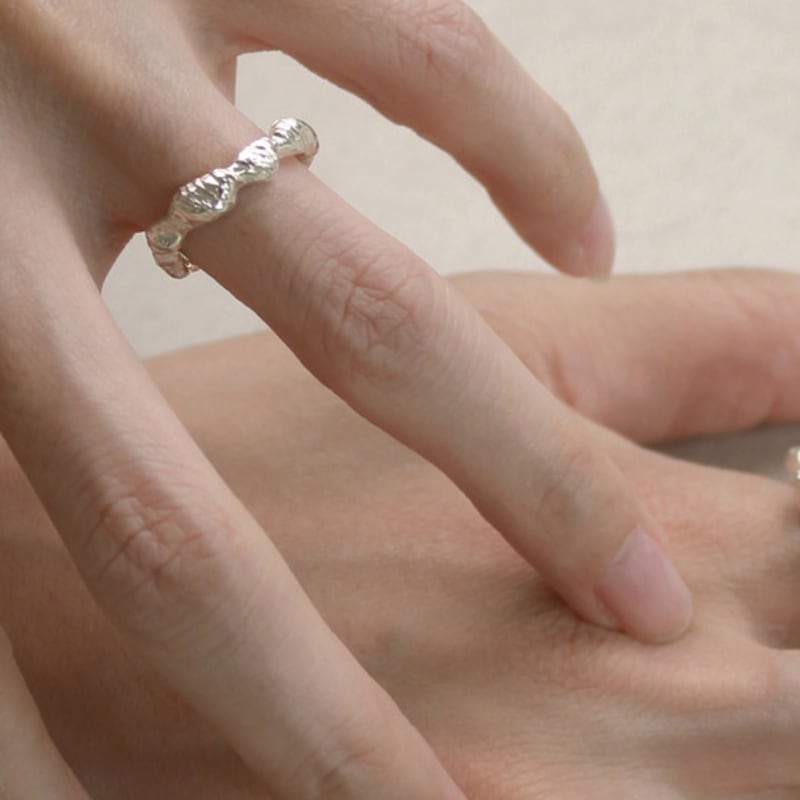 BOLDIERE Anello texturizzato_ R34