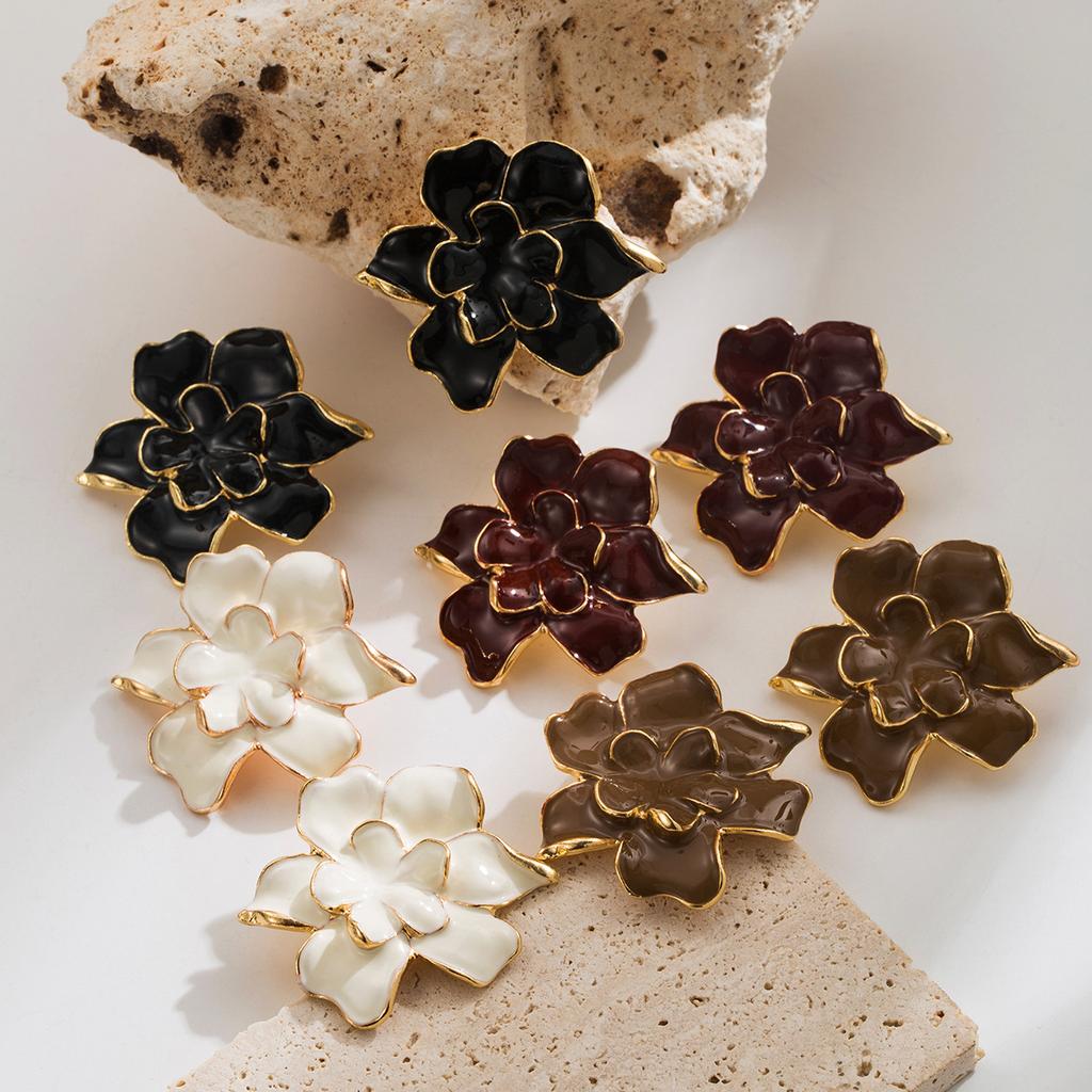 Cross Border Trendy Exaggerated Layered Style Oil Drip 3D Flower Earrings Vintage Hong Kong Style Ear Studs For Women