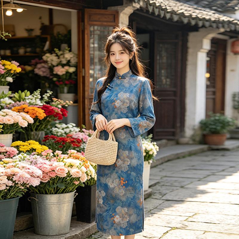 Blue national style new Chinese style Suzhou medium and long sleeved cheongsam improved young women's high sense small spring and autumn