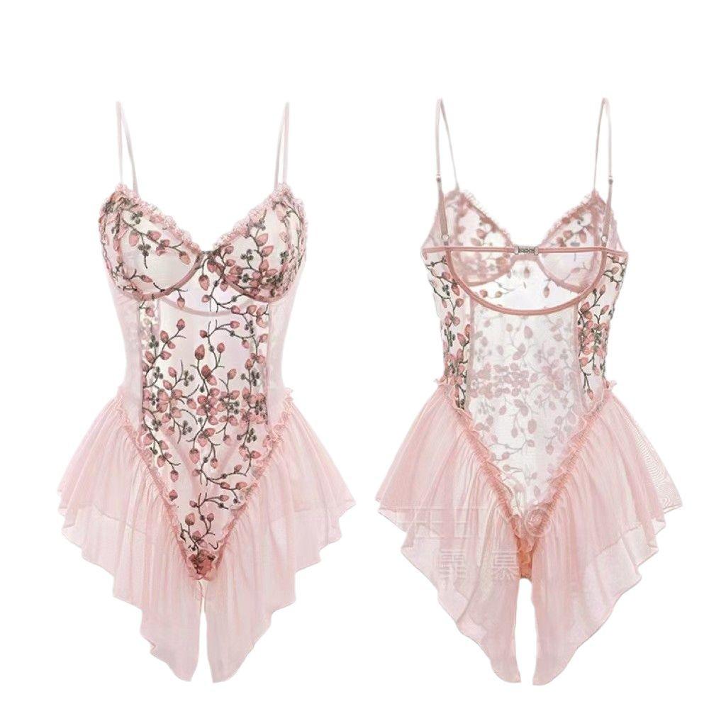 Pure Desire Lace Floral Open-Crotch Jumpsuit - Sexy Lingerie with Tempting Fragrance