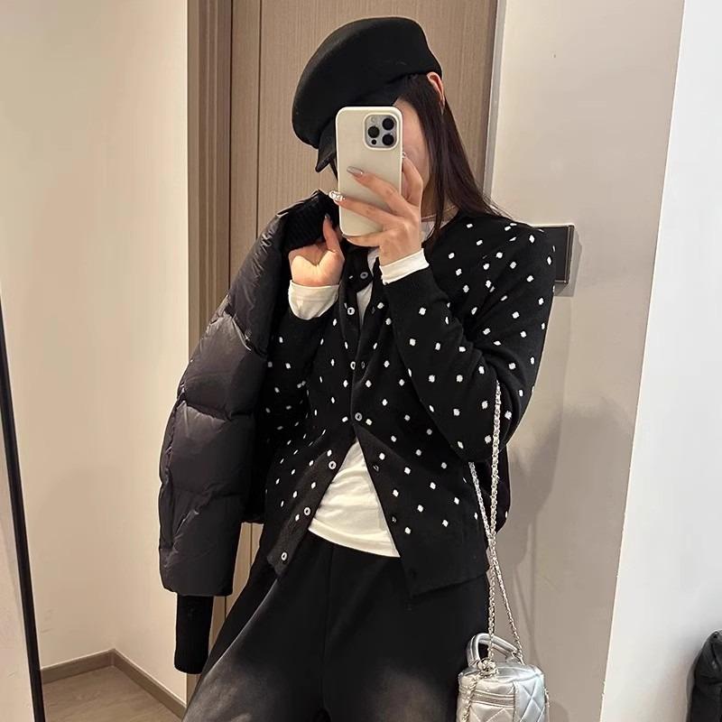 O Neck Polka Dot Knit Cardigan Sweater Women Autumn Winter Korean Jackets New Long Sleeve Outerwear Top Fashion Elegant Basic Clothing