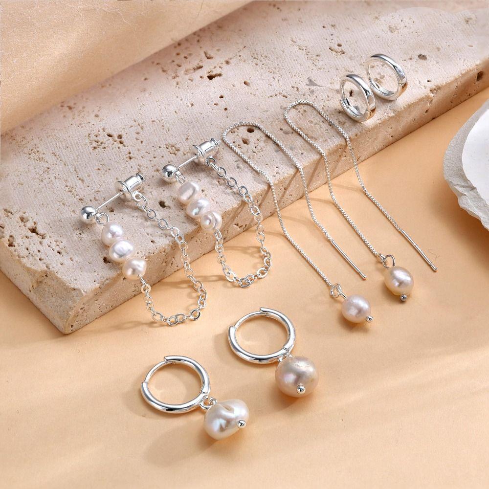 Dainty Design Gold Hoop Earrings Hypoallergenic Cartilage Earring Stack Earrings  Fashion Accessory