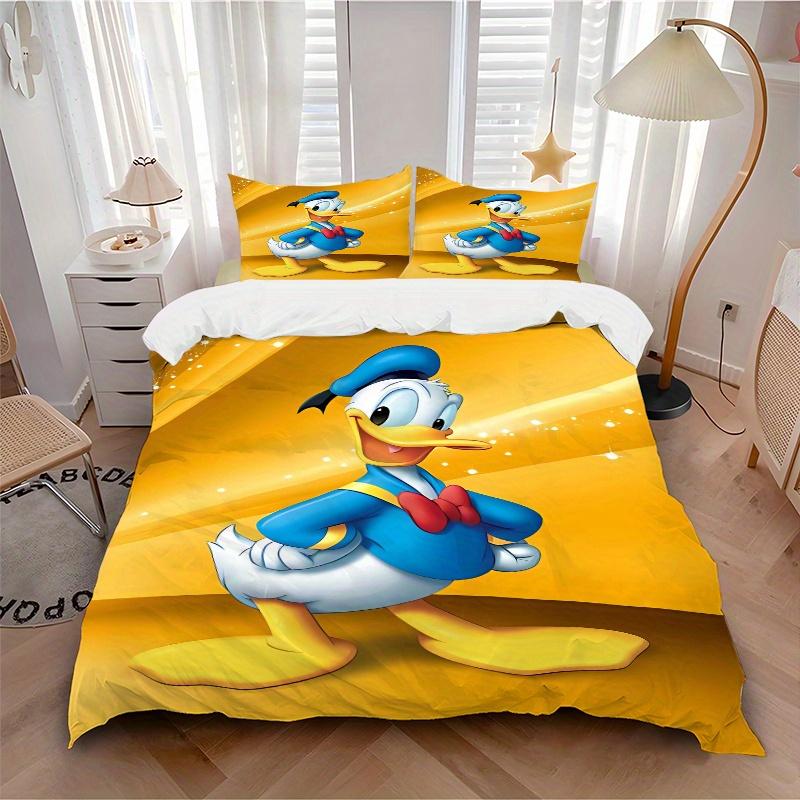 3pcs Yellow Donald Duck Quilt Cover Set, Soft and Cozy Bedroom, Guest Room and Dorm Decorative Bedding 3-Piece Set 1 Quilt Cover + 2 Pillow