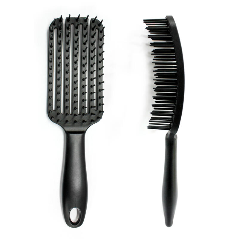 All-in-one Detangle Brush M, the Master of Management