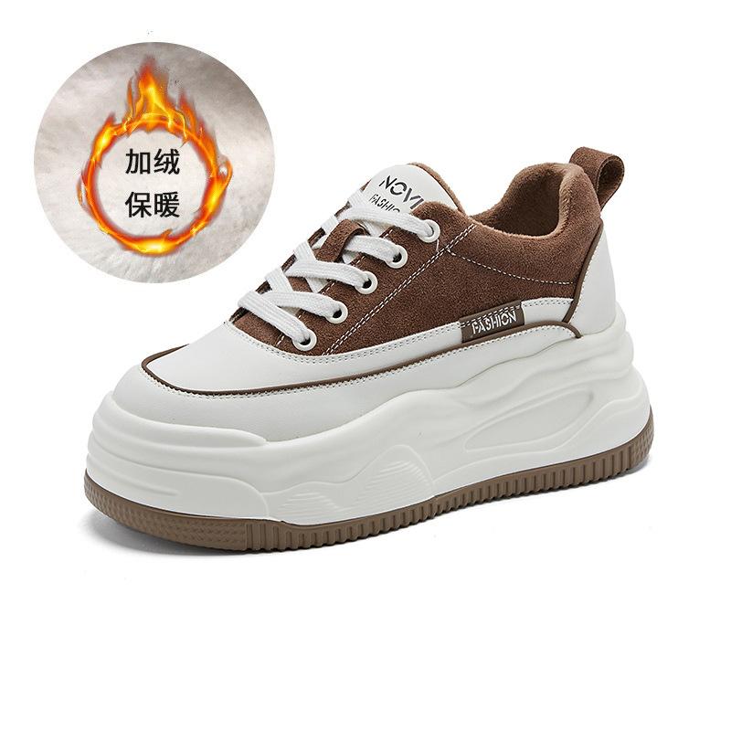 

Leather women s shoes 2025 autumn and winter new flat-bottomed warm heightened thick-soled velvet casual white shoes children versatile 40
