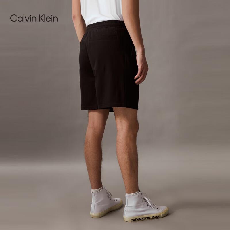 Calvin Klein Unisex Relaxed Fit Sport Shorts J400375