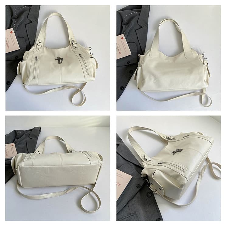 Retro locomotive wind large capacity shoulder armpit bag