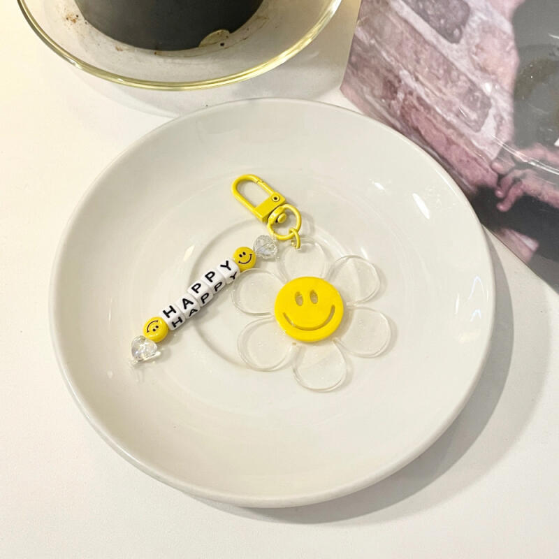 Four-leaf clover initial keychain making DIY kit Smile