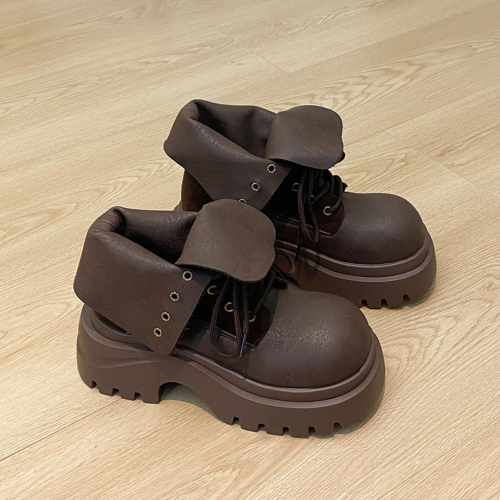 Sheepskin version~ Korean pleated piled boots round head flat bottom western cowboy boots women's new Martin boots short boots