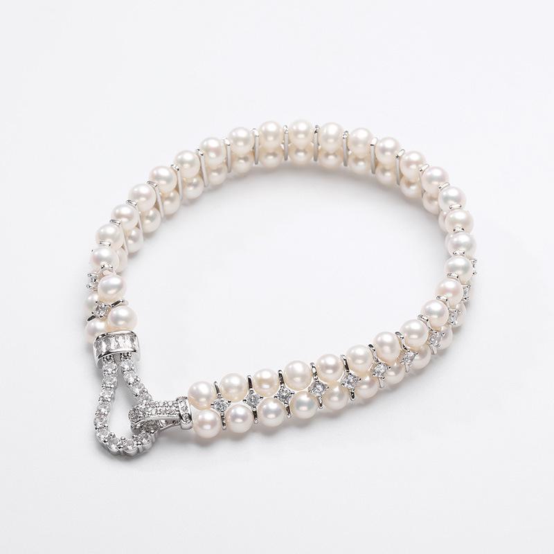 Korean Fashion Freshwater Pearl Bracelet - Versatile, Elegant Bestie Gift