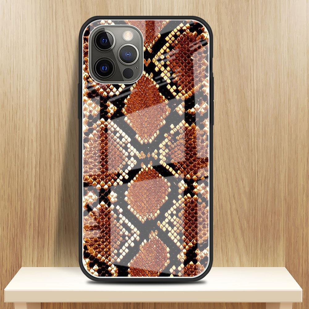 Etui ze szkła hartowanego z nadrukiem wężowej skóry do Apple iPhone 14 13 Pro 11 12 7 8 Plus SE 2022 XR X XS Max 6 6S