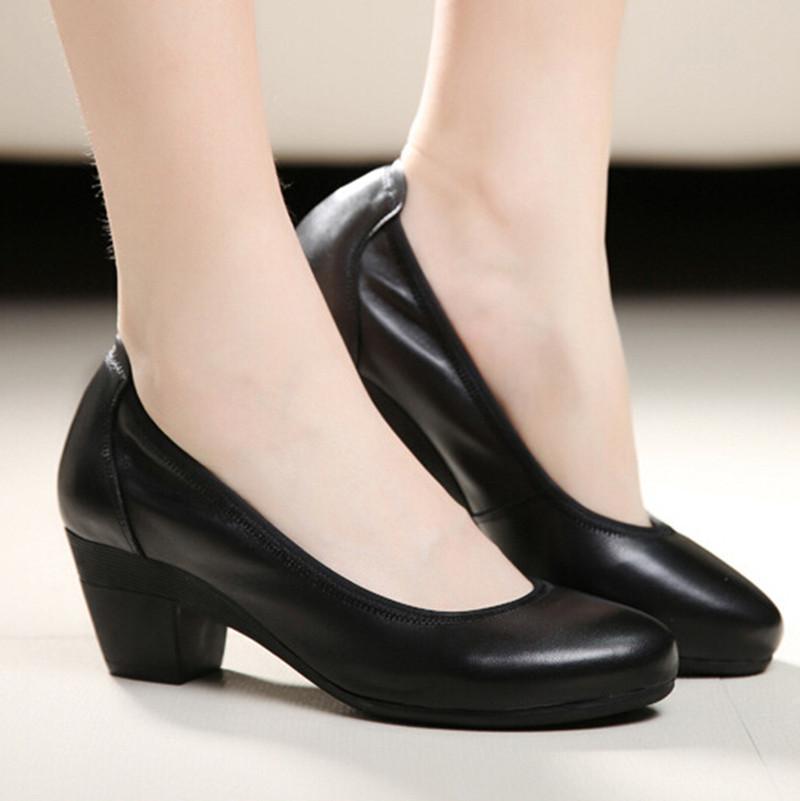 Fashion Women Genuine Leather Shoes Office Lady Shoes Women Wedge Ballet Shoes 2017 Newest High Heels Pumps Woman Mom Shoes Plus Size