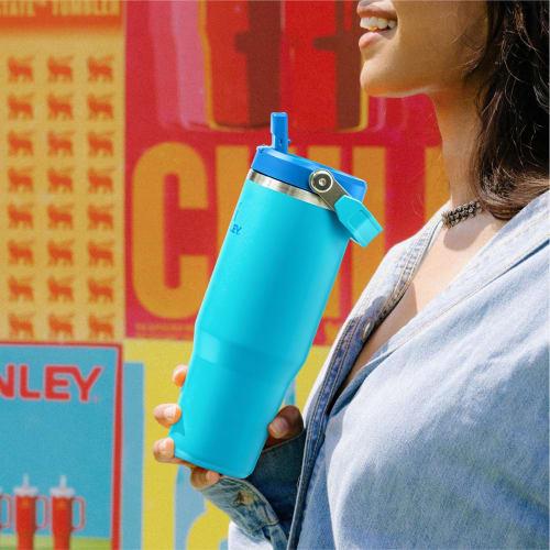 STANLEY IceFlow Flip Straw 2.0 Splash Vacuum Tumbler, 0.88L, Insulated Water Bottle, for Sports and Outdoors, Warranty Included (Authentic Japanese Pr