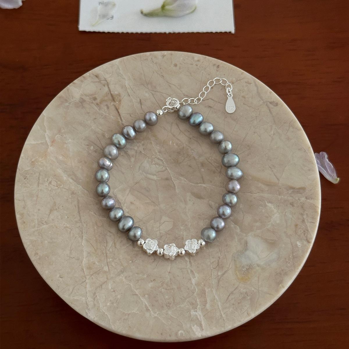 

Женский браслет из стерлингового серебра с розами, нежный французский, с натуральным барочным жемчугом пресноводным, серый, легкая роскошь, нишевая ювелирная бижутерия 925 Silver