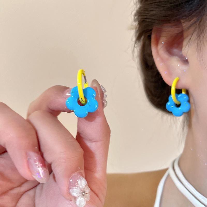 Silver needle flower oil drip diamond stud earrings summer small fresh blue earrings fashionable versatile high sense earrings women