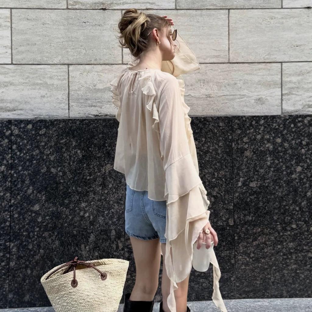 Lotus Leaf Edge Chiffon Top Women's 1116 Autumn High-end Loose Pullover Round Neck Flared Sleeve Shirt Women's Clothing