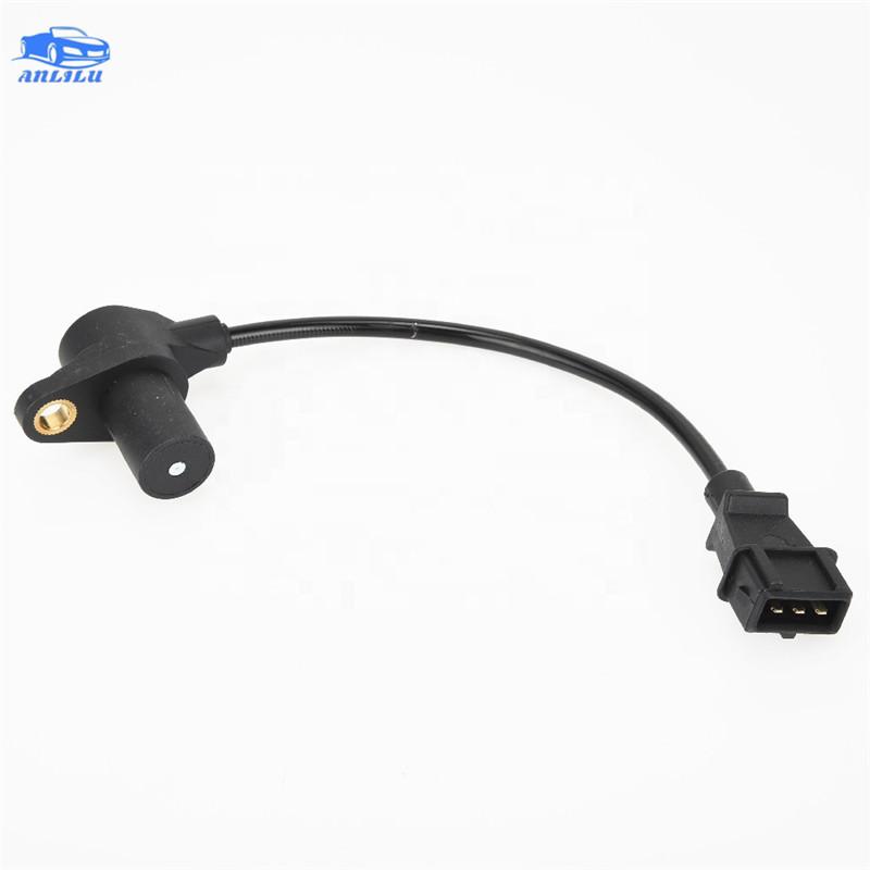 Suitable for 86-93 Peu-geot 505 2.8i V6 98-05 Kia Carens Rondo Carnival Sedona new crankshaft position sensor 0K2A618891 591879