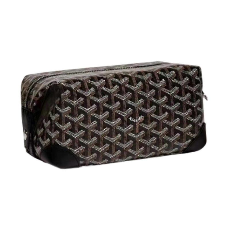 Elegant PU Leather Toiletry Bag  Multi-Functional Travel Organizer for Hotel Bathrooms (Grey)