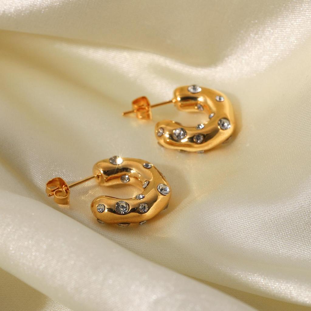 INS Style Hammered Zircon & Pearl C-Shaped Earrings, 18K Gold Stainless Steel.