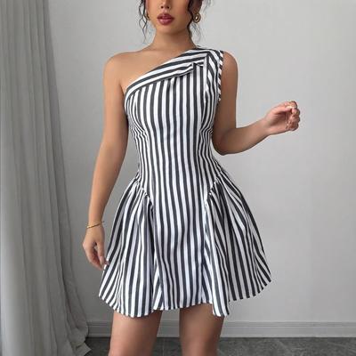 European and American Women's Clothing New Fashion Casual Striped Sleeveless Diagonal Neck Dress