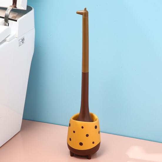Unique Lovely PP Material Bathroom Cleaning Brush Giraffe Design Dorm Supplies