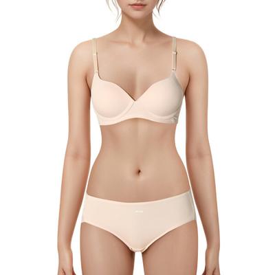 Conjunto Essencial Básico de Sutiã Sem Aro e Calcinha