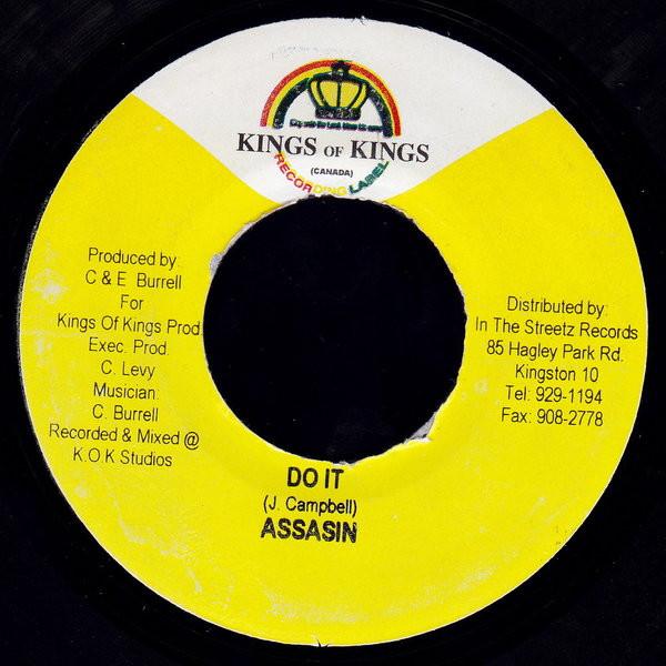 

7inch Record ASSASSIN / BRIGGY BENZ & RED SQUARE - Do It / Gun Medley NONE Kings Of Kings 2004 Jamaica Reggae, Ska & Dub Used