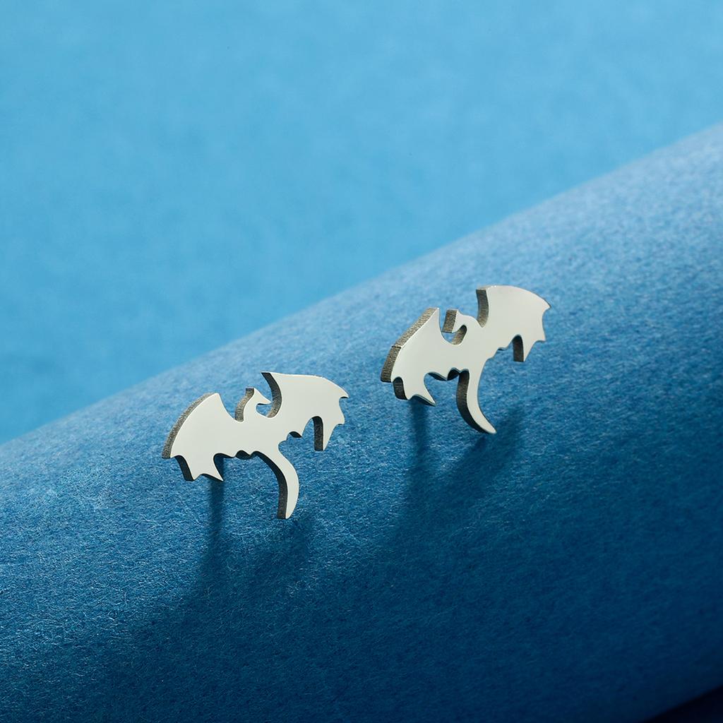 Kinitial Laser carved fashionable stainless steel earrings Shooting Stars dragon study earings anniversary gift