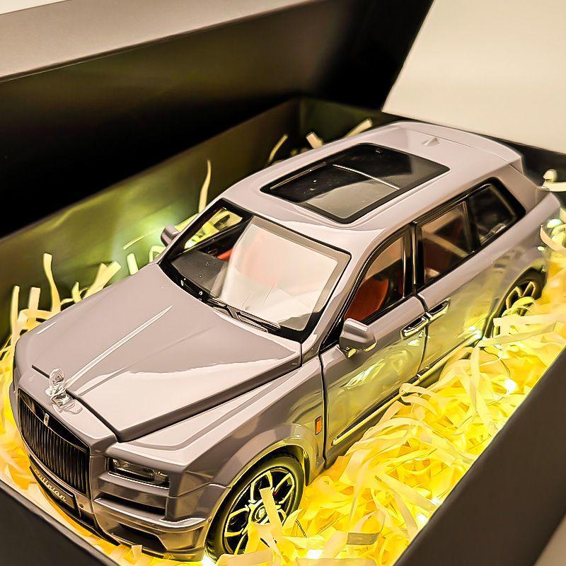 Rolls-Royce Cullinan Model Toy Car with Openable Doors - Perfect Gift for Boys On Valentine's or Children's Day.