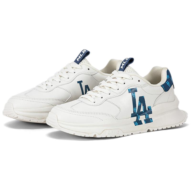 MLB Chunky Runner Synthetic Leather Low Top Casual Running Shoes Unisex Dark Navy Blue Sneakers 3ASHCRM3N-07NYD