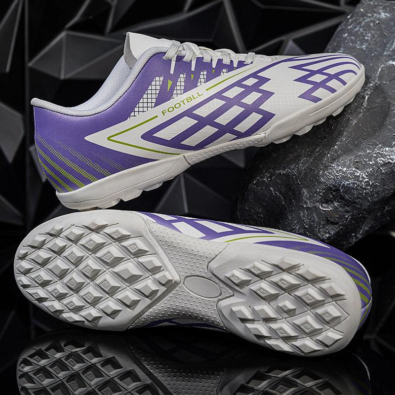Amazon men's autumn low-top long broken nails seamless fly weaving student children boys professional training football